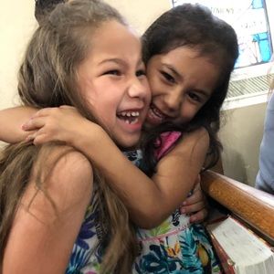 Meet your Posher, Laura